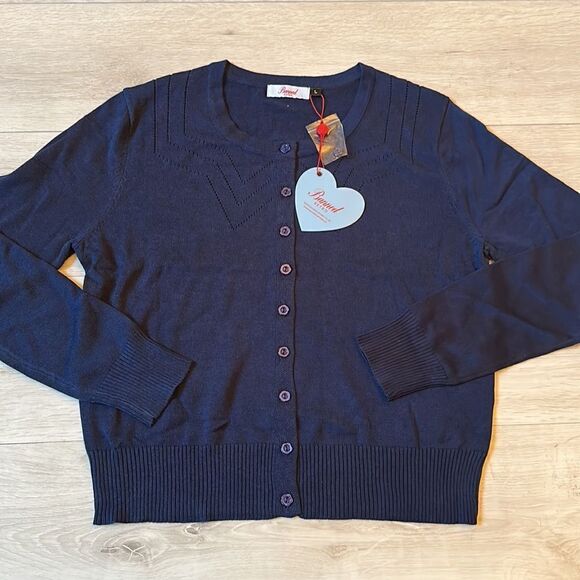 BANNED RETRO WINTER‎ STORM CARDIGAN
SKU: CA21130-Navy L NWT - Picture 6 of 7